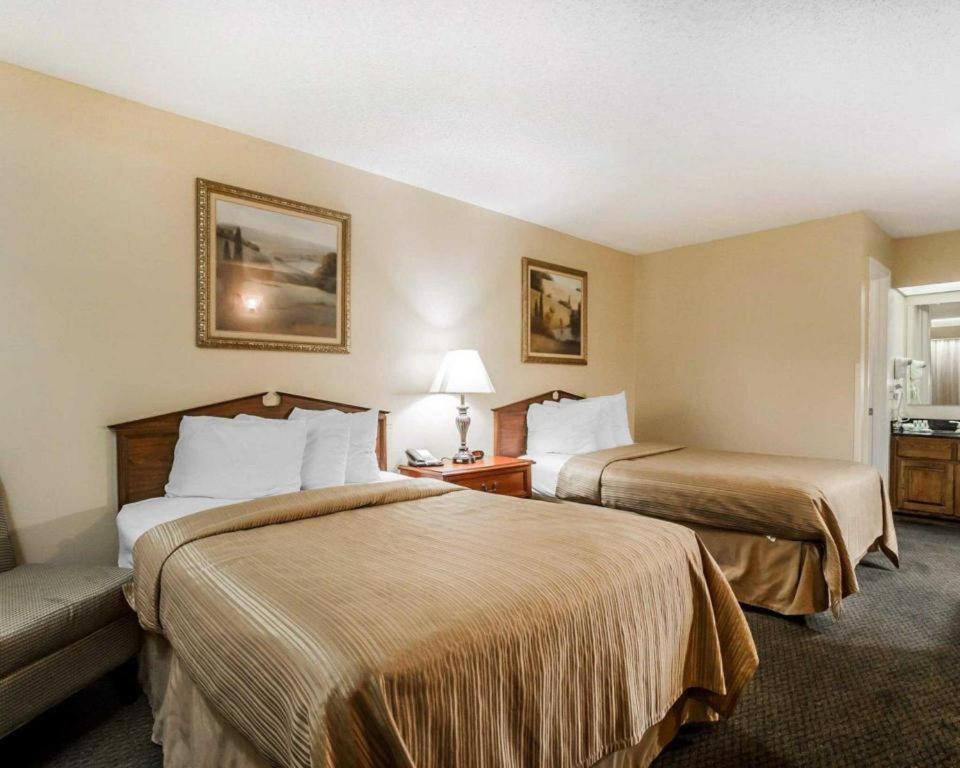Quality Inn Arab Hwy 231 Экстерьер фото