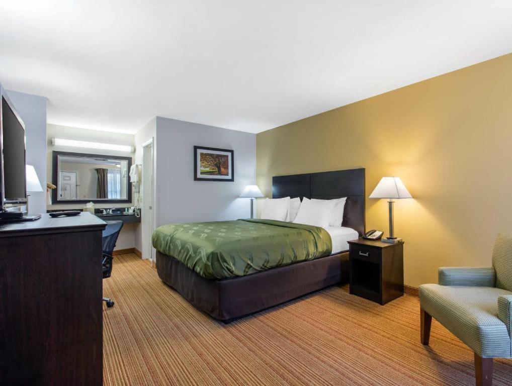 Quality Inn Arab Hwy 231 Экстерьер фото