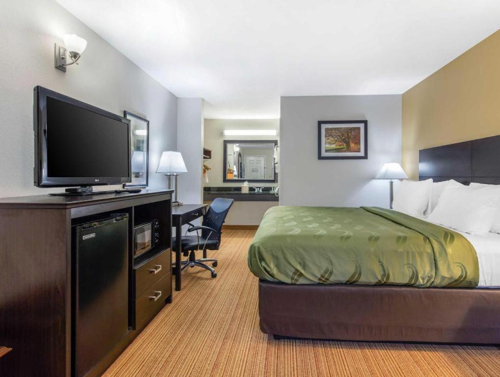 Quality Inn Arab Hwy 231 Экстерьер фото